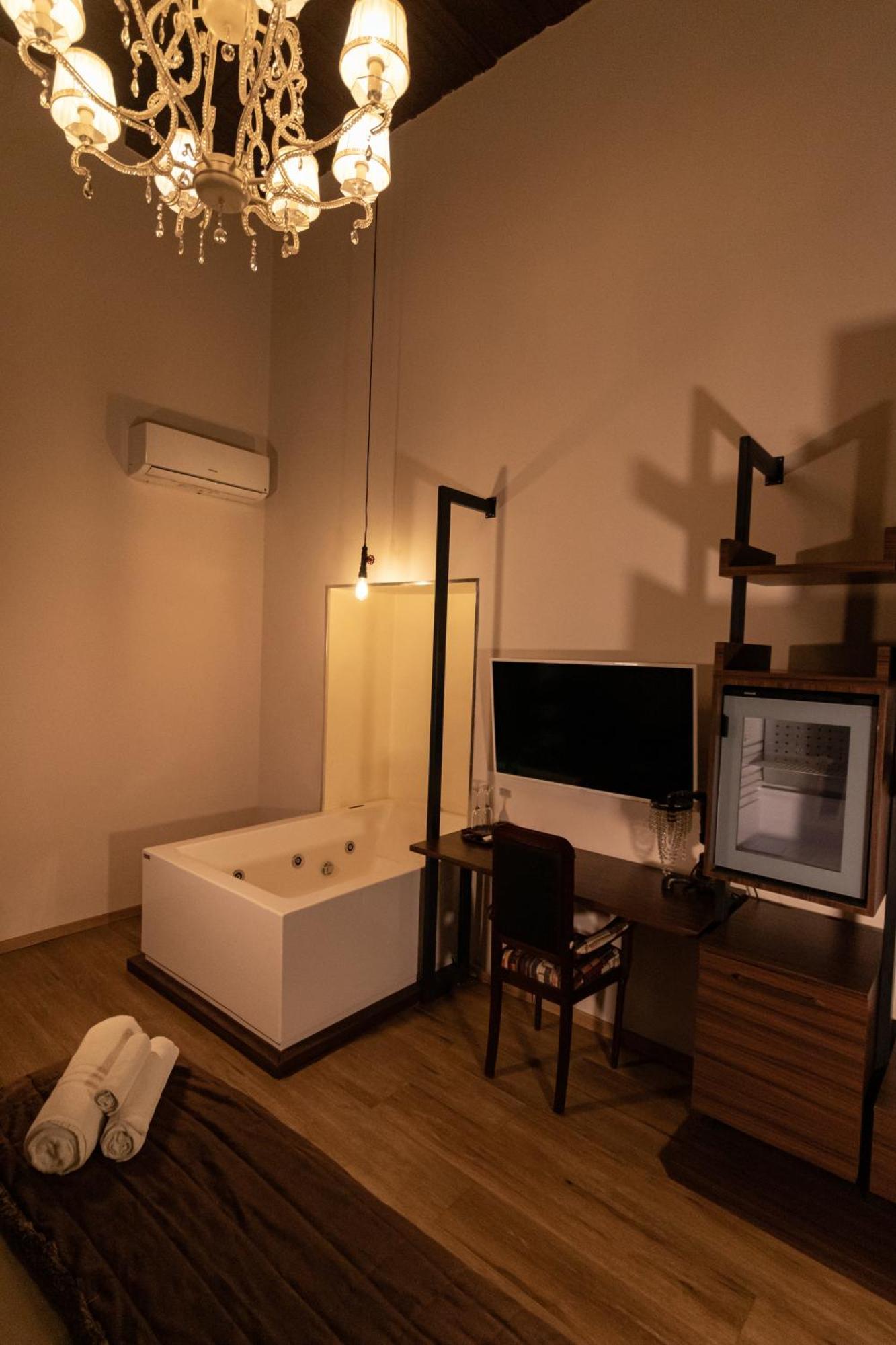 نابولي Duomo Luxury Suites المظهر الخارجي الصورة