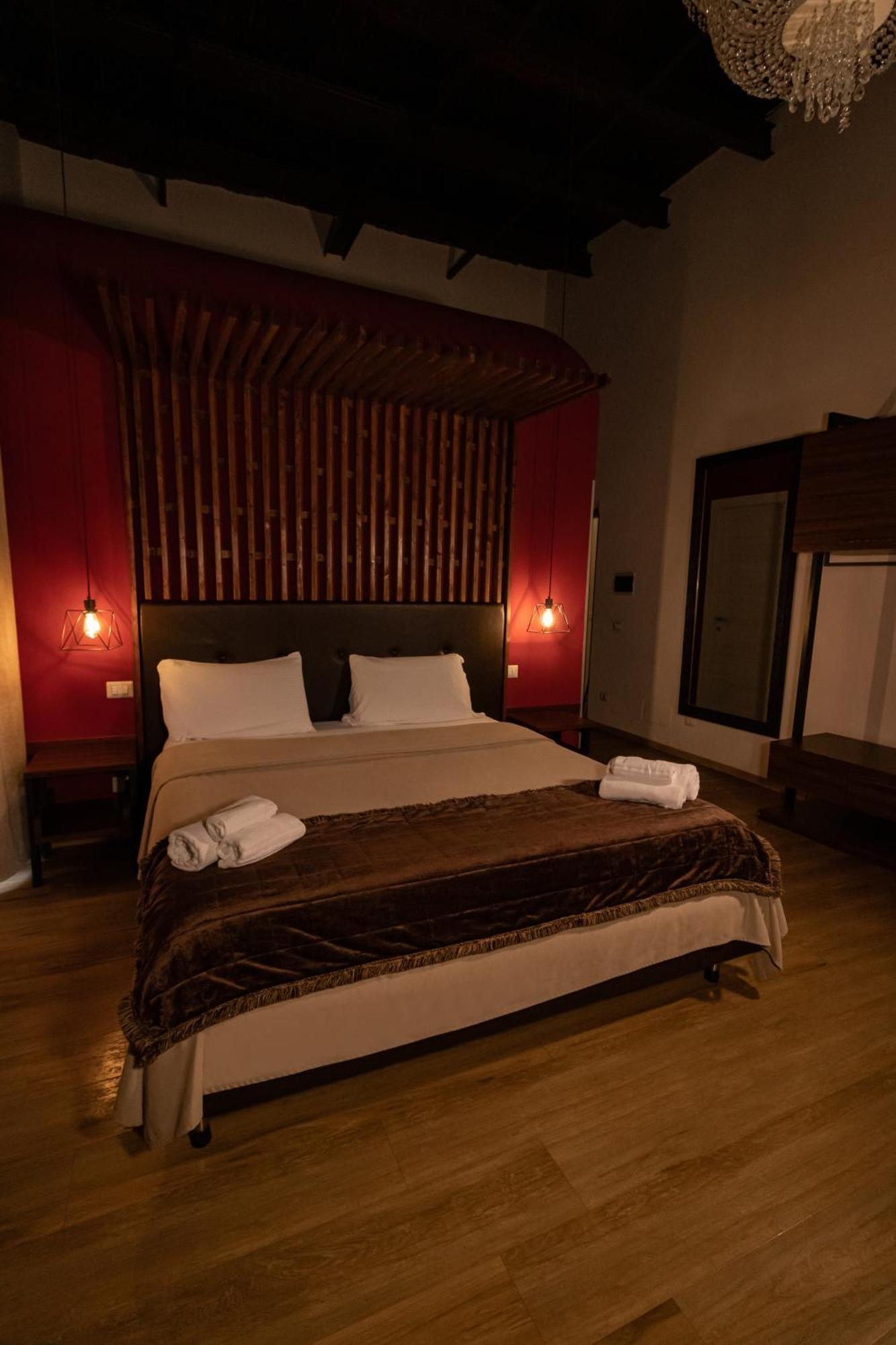 نابولي Duomo Luxury Suites المظهر الخارجي الصورة